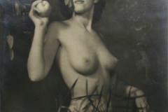 01 012 Julian Smith  In the garden  1939..jpg